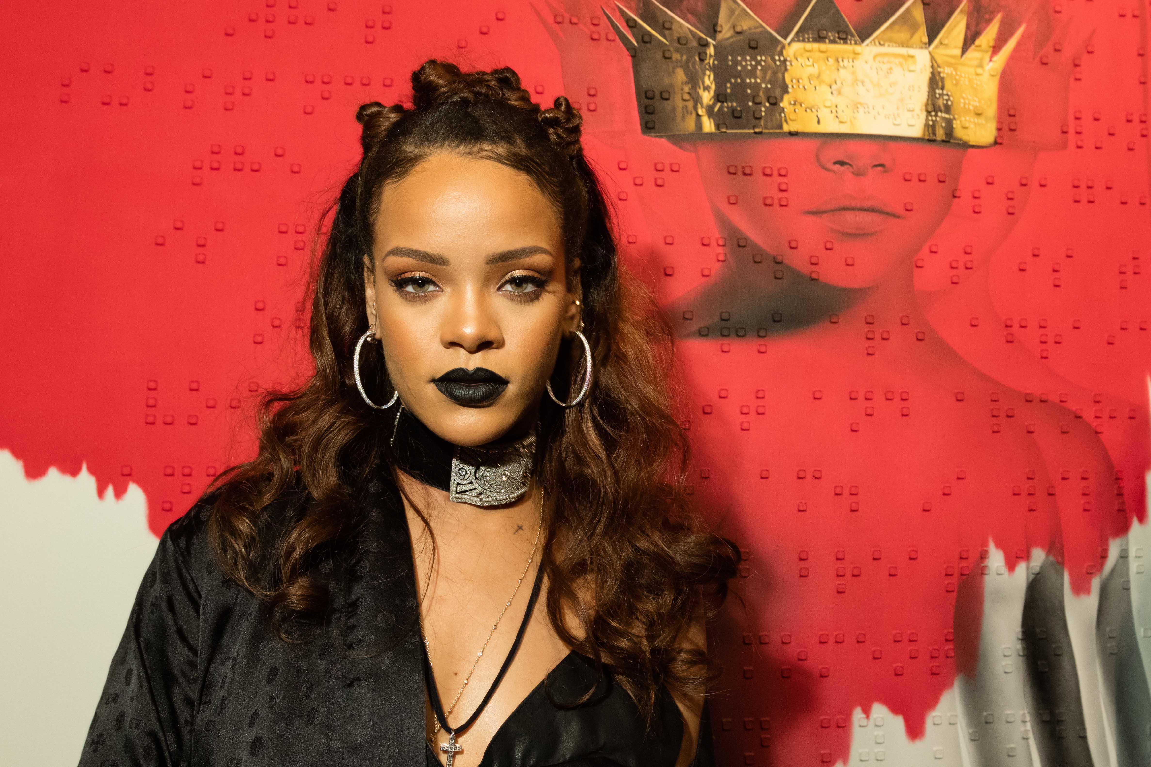 How Much Do You Know About Rihannas Net Worth? Find Out 